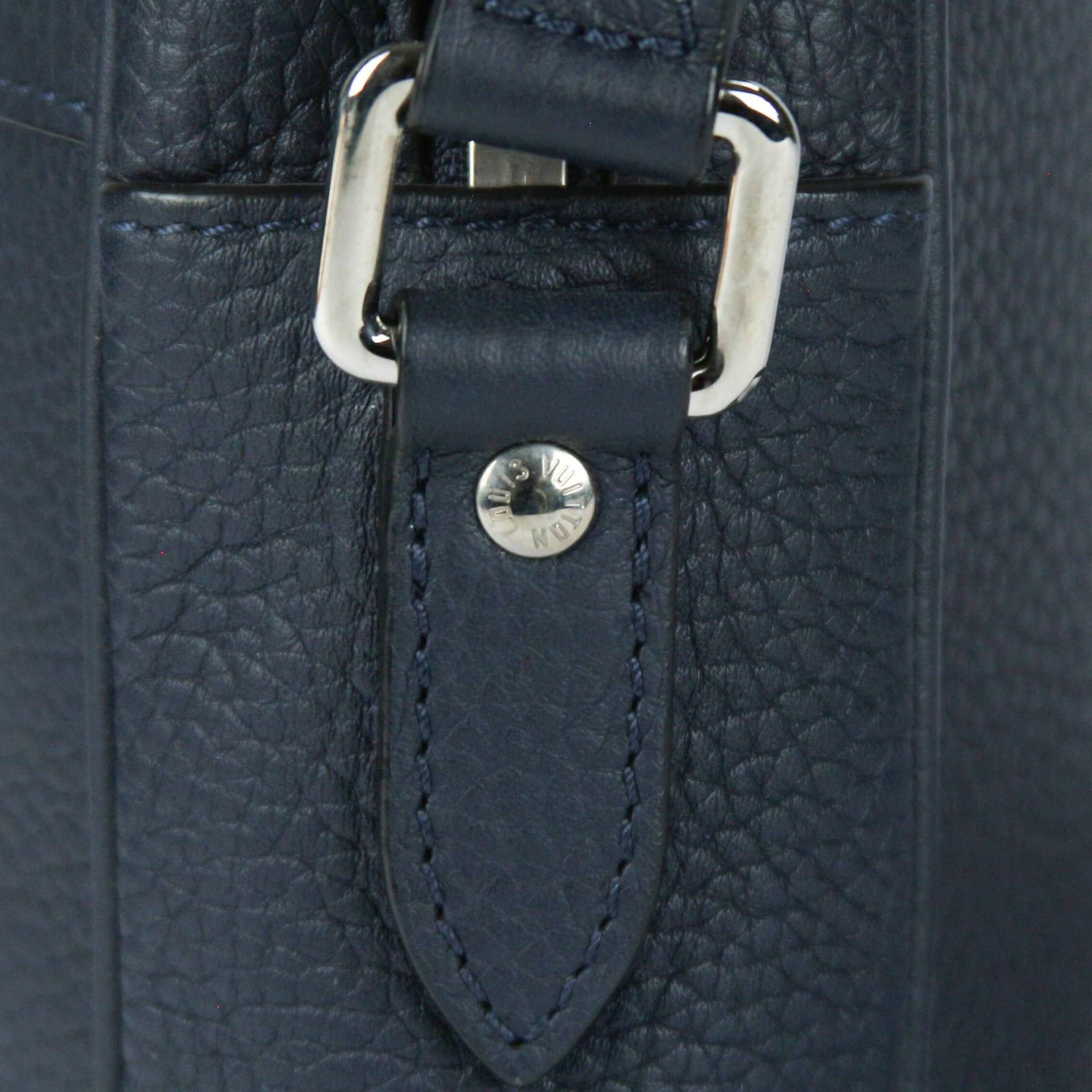 Louis Vuitton Danube LV Circle PM Blue Taurillon - Secondhandbags AG