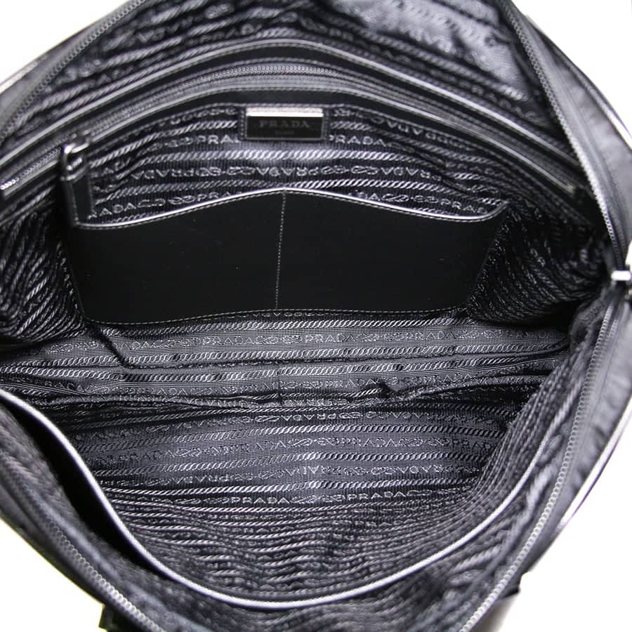 Saffiano Prada panier Black Leather ref.266884 - Joli Closet
